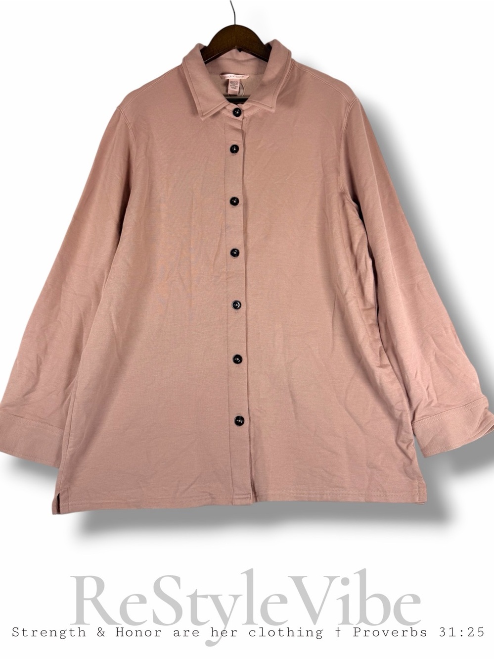 VICTORIA’S SECRET Women’s Size XL Shirt Button Front Fleece Top Soft NWT NEW